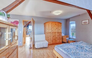1 Schlafzimmer, Reisekinderbett, kostenloses WLAN