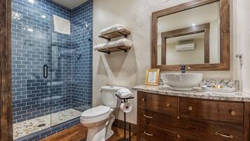 Shower, eco-friendly toiletries, hair dryer