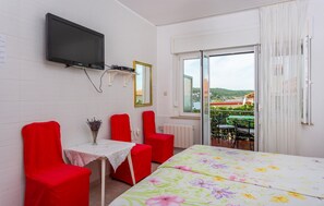 1 makuuhuone, ilmainen Wi-Fi, vuodevaatteet