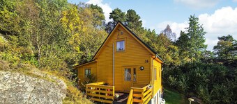 3 bedroom amazing home in Reksteren