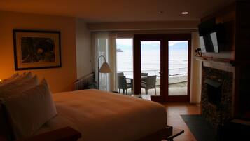 Comfort Suite | Free minibar items, in-room safe, individually decorated