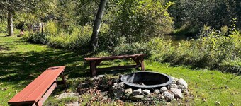 Sleeping Bear Riverside Cabins - Cabin #5