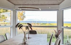 Dining - 2 bedroom cozy home in Askø (Askø)