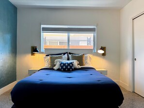 1 bedroom, WiFi, bed sheets - Peaceful Beach Oasis Golf Course View Parking (Hollywood)