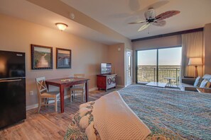Iron/ironing board, travel crib, free WiFi, bed sheets - Origin 913 | 5-Star Value Near Beach & Pier Park! (Panama City Beach)