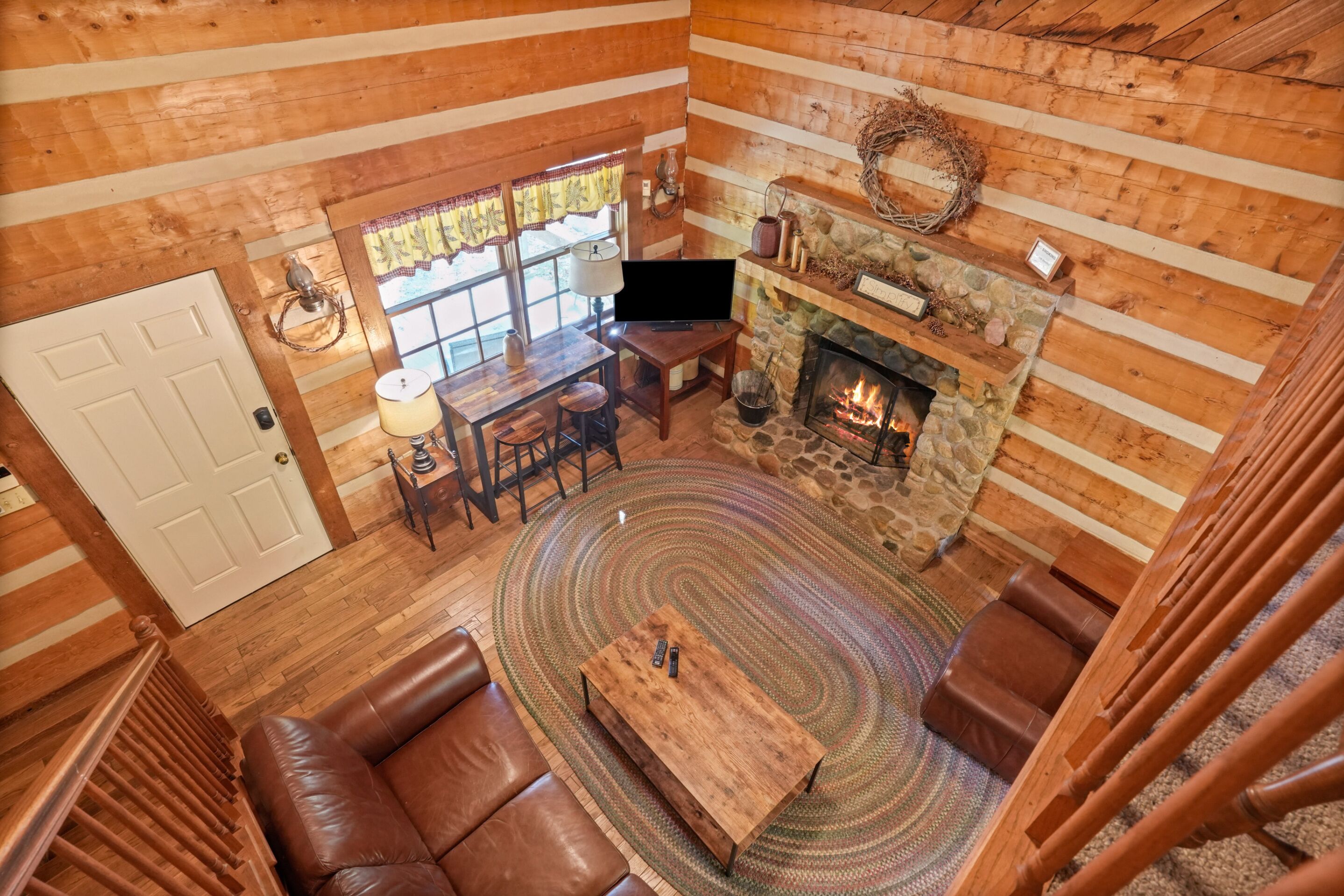 Smart TV, fireplace, DVD player, books