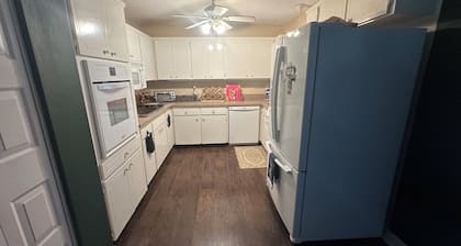 Sunshine Stay Near Florida’s Gulf Coast