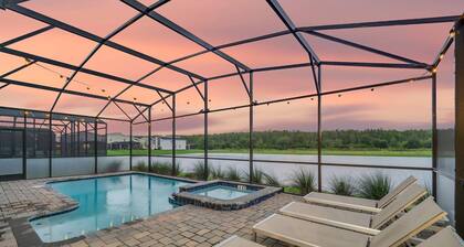 Storey Lake Home W/ Game Room,Pool and near Disney