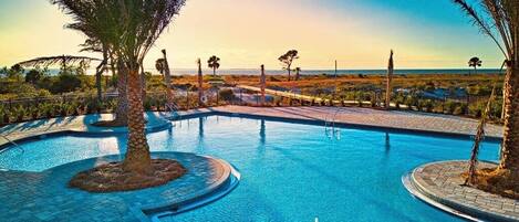 حمّام سباحة خارجي، حمّام سباحة مُدفَّأ