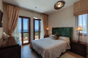 4 Schlafzimmer, Bügeleisen/Bügelbrett, Internetzugang, Bettwäsche
