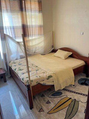 4 habitaciones, wifi y ropa de cama