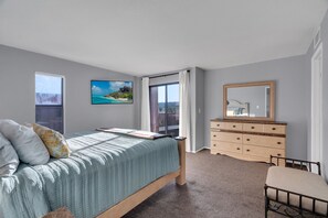 3 habitaciones, tabla de planchar con plancha, cuna de viaje y wifi 
