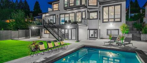 屋外プール、温水プール