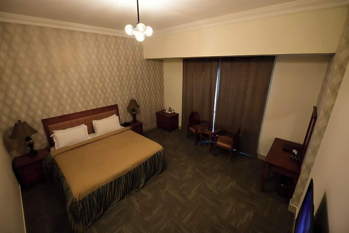 Blackout drapes, iron/ironing board, WiFi (free)
