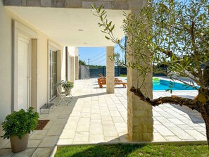 Terrace/patio - Villa Gaudeo by Interhome (Novigrad (Istra))