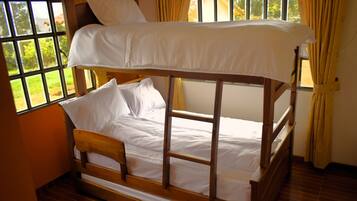 4 habitaciones, wifi y ropa de cama