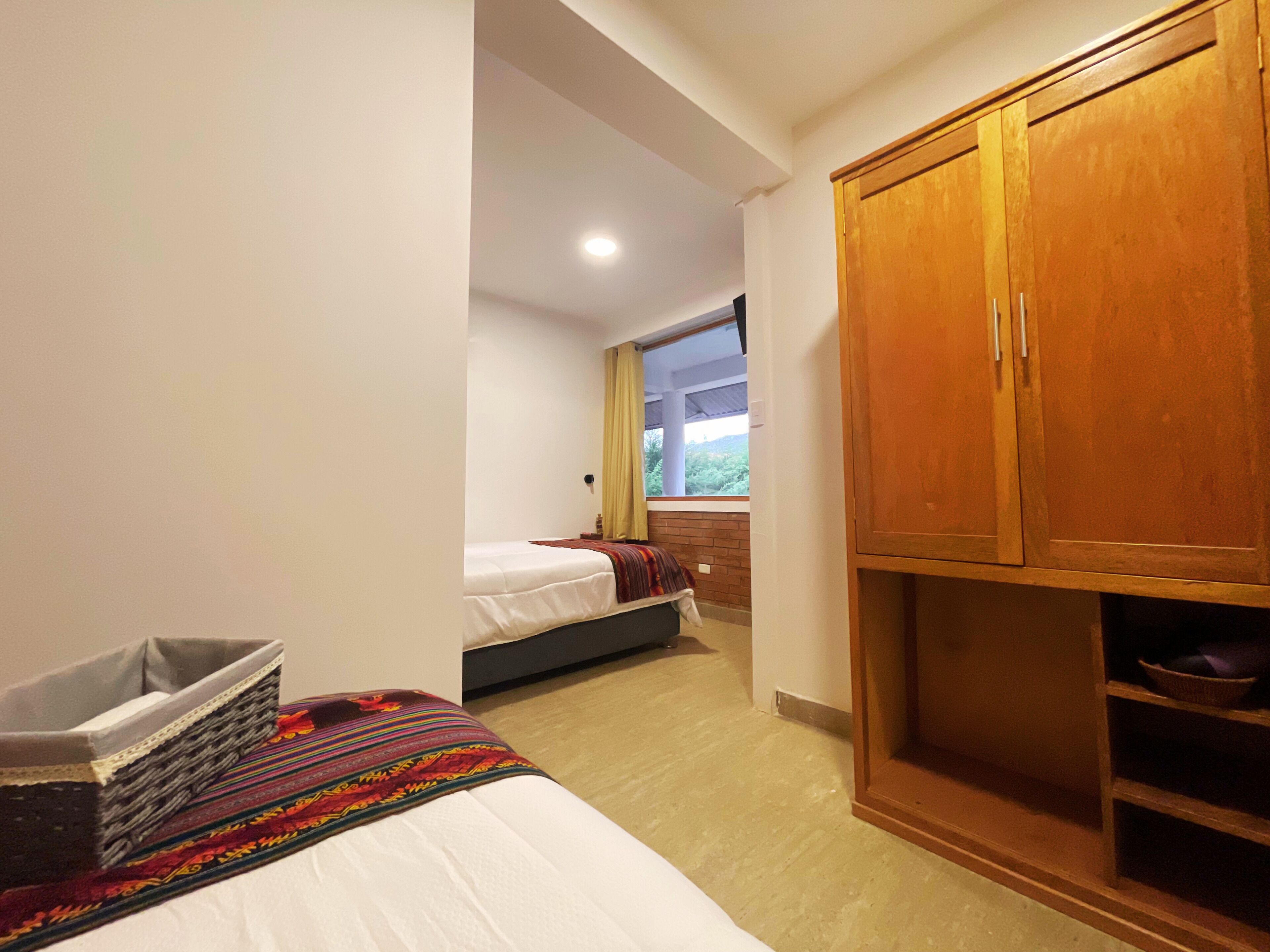 Laptop workspace, free WiFi