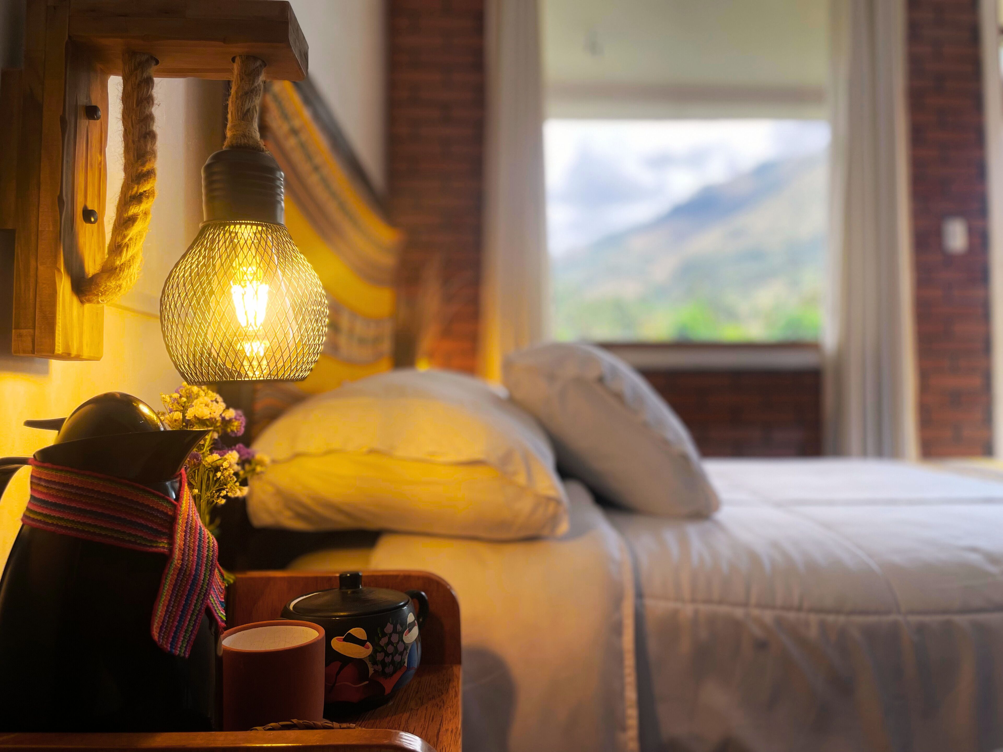 Laptop workspace, free WiFi