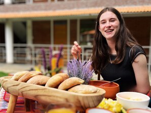 Interior - Runaway Eco Hotel (Acopampa)