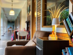 Interior - Runaway Eco Hotel (Acopampa)