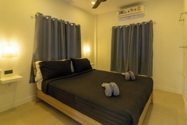 Room | In-room safe, free WiFi - Aussieland Bungalows (Koh Samui)