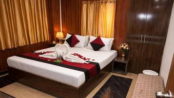 Standard Double Room | In-room safe, blackout curtains, soundproofing, free WiFi