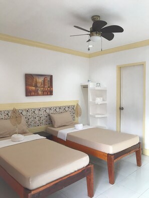 Standard Twin Room - Bountiful Inn (Puerto Princesa)