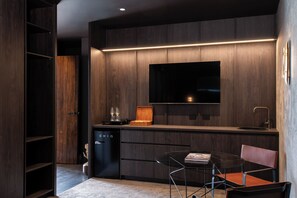 Interior - Boutique Apartment Close to all amenities - Welcome to Allure43 (East Launceston)