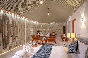 家庭客房 | 筆電工作空間