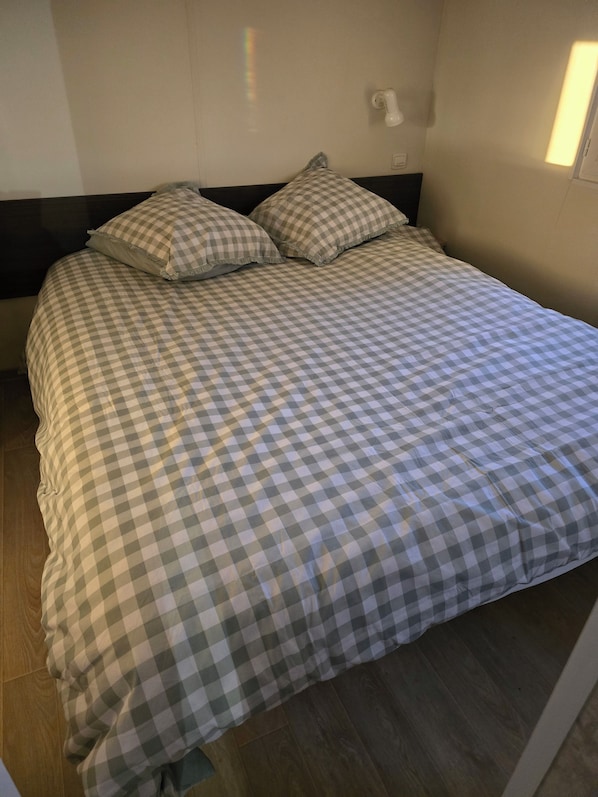 2 chambres, draps fournis