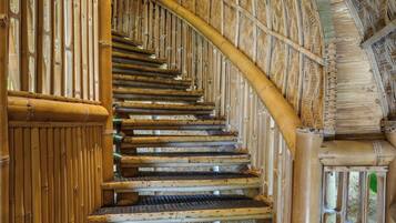 Enam Villa | 2 間睡房、高級寢具、特厚豪華床墊、迷你吧