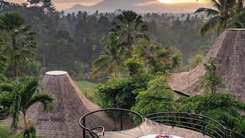 Hut Villa | 2 多间卧室、高档床上用品、加厚床垫、迷你吧