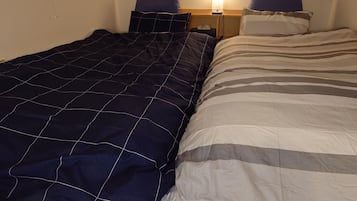 1 sovrum, skrivbord, gratis wi-fi och sängkläder