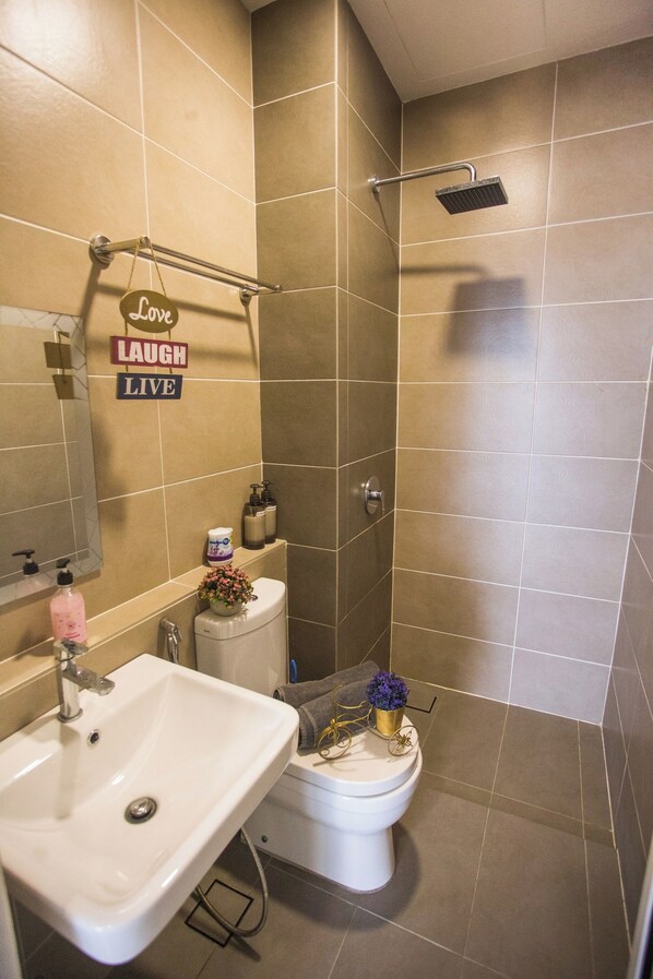 Bathroom - D'pristine Residence By The One Homestay (Iskandar Puteri)