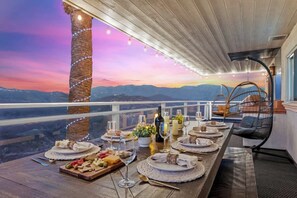 Outdoor dining - Above the Clouds 17acre Gated Lux Estate 360 Views (Fallbrook)