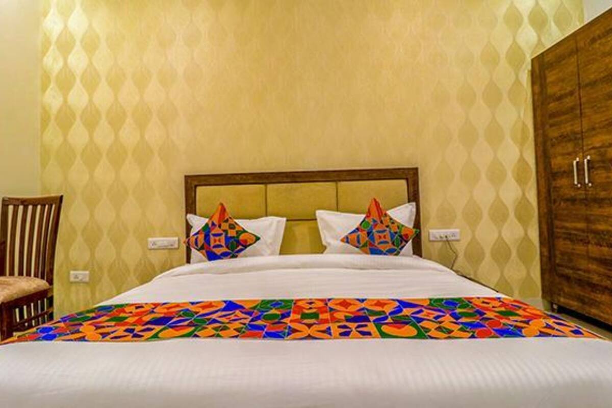 Deluxe Room | Egyptian cotton sheets, premium bedding, in-room safe, free WiFi