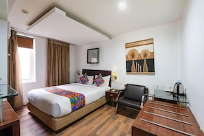 Egyptian cotton sheets, premium bedding, in-room safe, free WiFi - Fabhotel Lailas County (Puducherry)