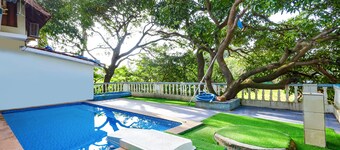 FabHotel Grand Royal By Casa Dos Reis, 400M From Candolim Beach