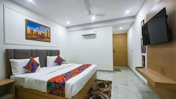 Deluxe Room | Egyptian cotton sheets, premium bedding, in-room safe, free WiFi