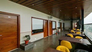 Unclassified image, 2 of 22, button - Fabhotel Aditya And Kings (Panchkula)