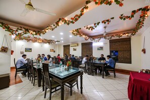 Restaurant - Fabhotel Swiss International (New Delhi)