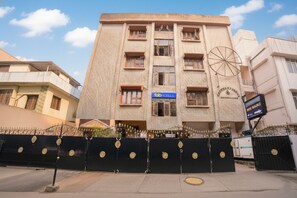 Exterior - Fabhotel Home Tree Service Apartment T Nagar (Chennai)