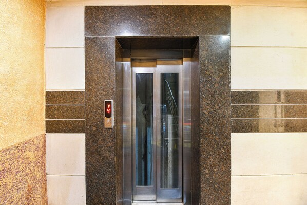 電梯