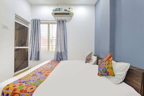 Habitación familiar | Sábanas de algodón egipcio, ropa de cama de alta calidad, caja fuerte