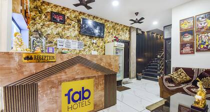 Fabexpress Anandam Palace Guest House