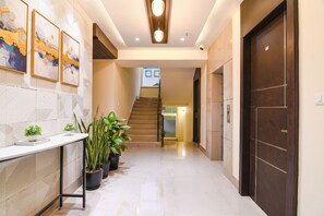 Lobby - Fabhotel Samotel (Barasat)