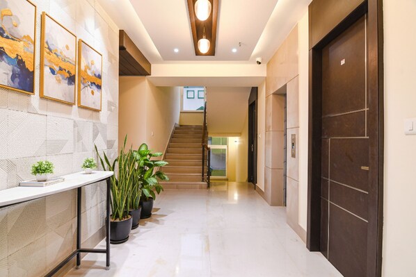 Lobby - Fabhotel Samotel (Barasat)