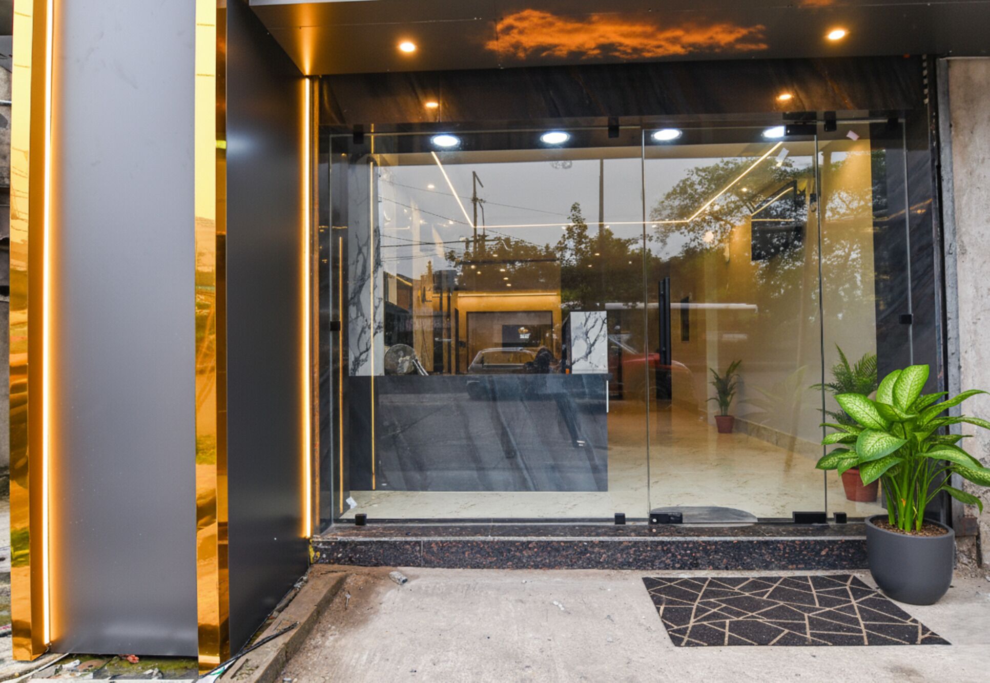 Entrada de la propiedad