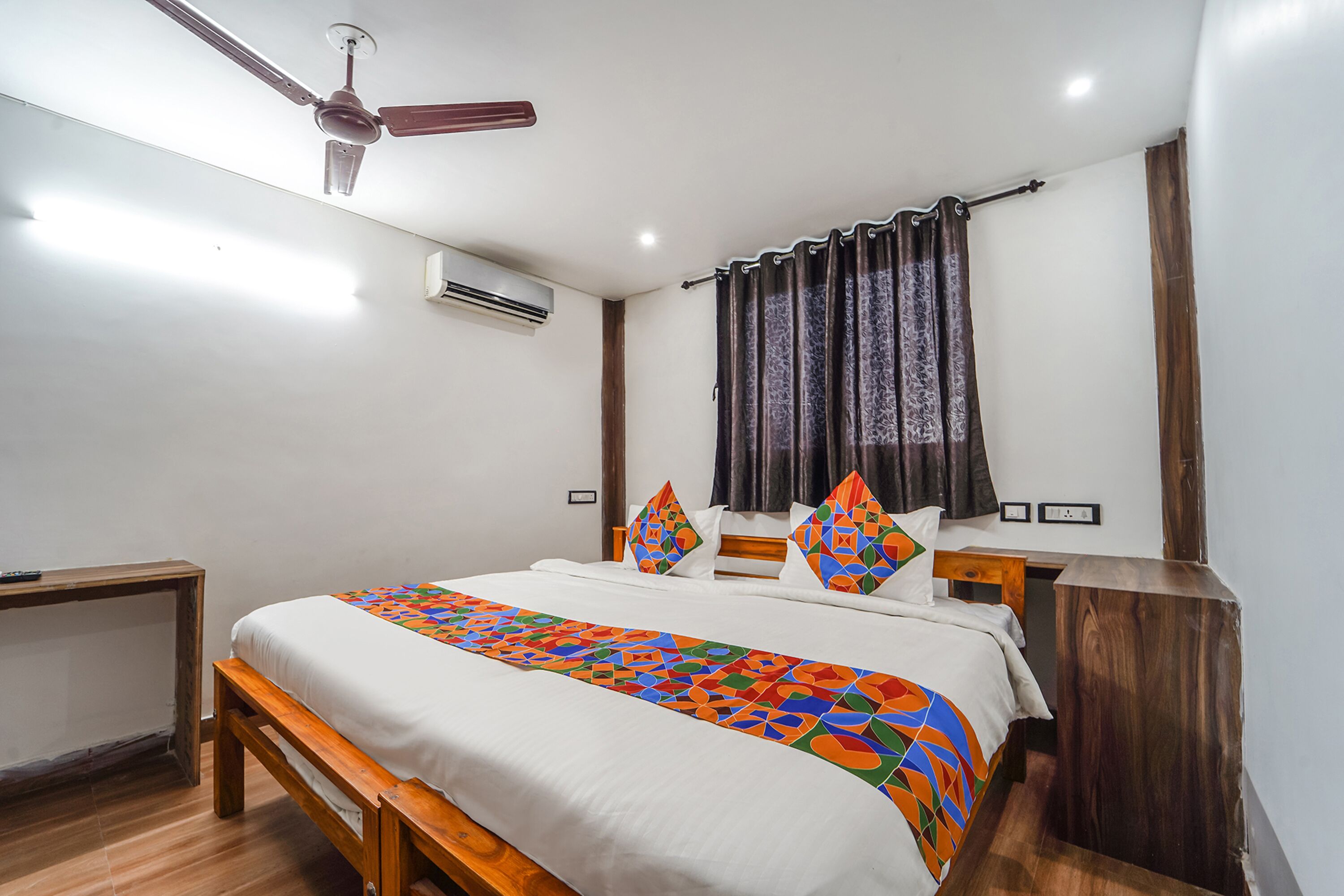 Standard Room | Egyptian cotton sheets, premium bedding, in-room safe, blackout curtains