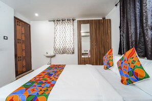 Lakens van Egyptisch katoen, luxe beddengoed, een kluis op de kamer